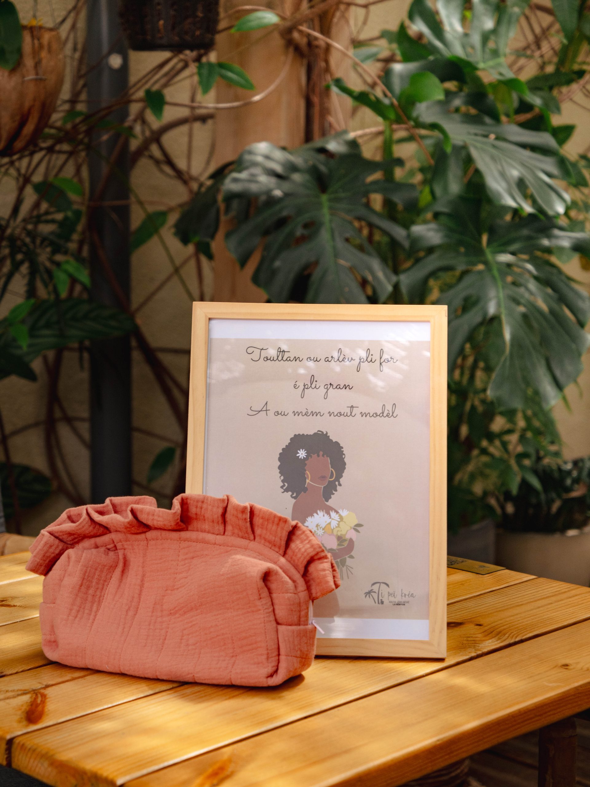 "A ou mèm nout modèl" – Image 2